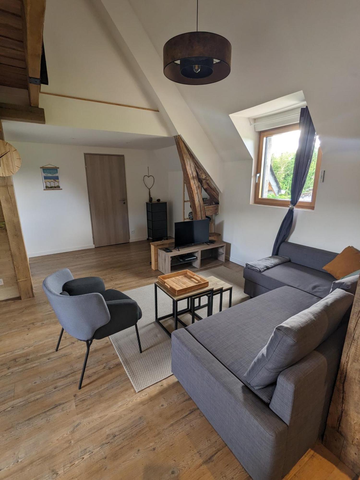 Appartement Au Calme Entre Terre Et Mer. Proche Honfleur Barneville-la-Bertran Bagian luar foto